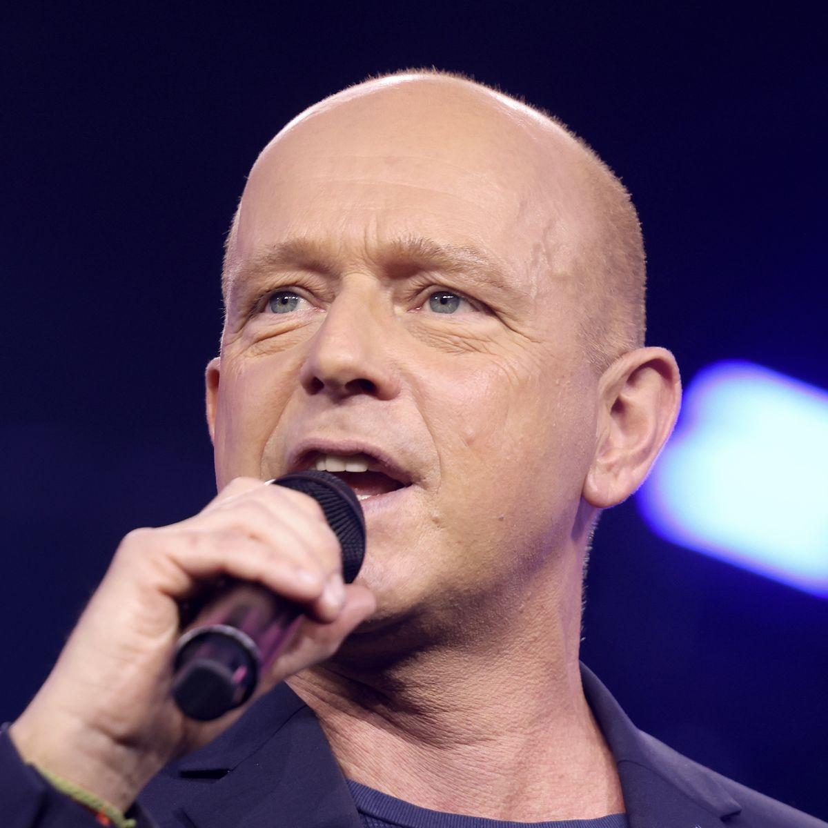 Image of STEVE HILTON